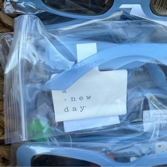 Brand NEW - A New Day - Sky Blue Fashion Sunglasses - 100% UV Protection - Picture 6 of 13